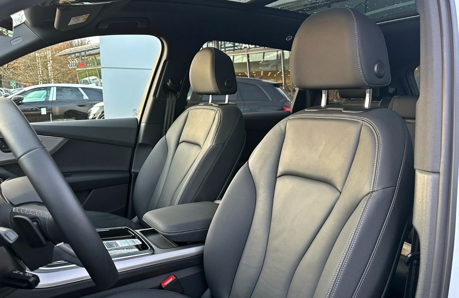 Audi Q7 55TFSI qu S LINE BLACK HUD AHK PANO 7-SITZER foto 11