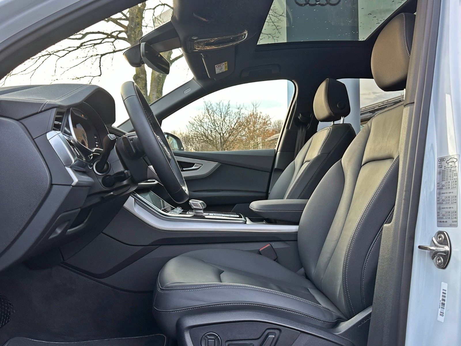 Audi Q7 55TFSI qu S LINE BLACK HUD AHK PANO 7-SITZER foto 13