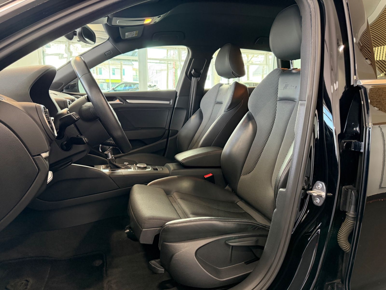 Audi A3 S-LINE/QUATTRO/ACC/SOUND/TOTWINKEL/SPURASSIST foto 14