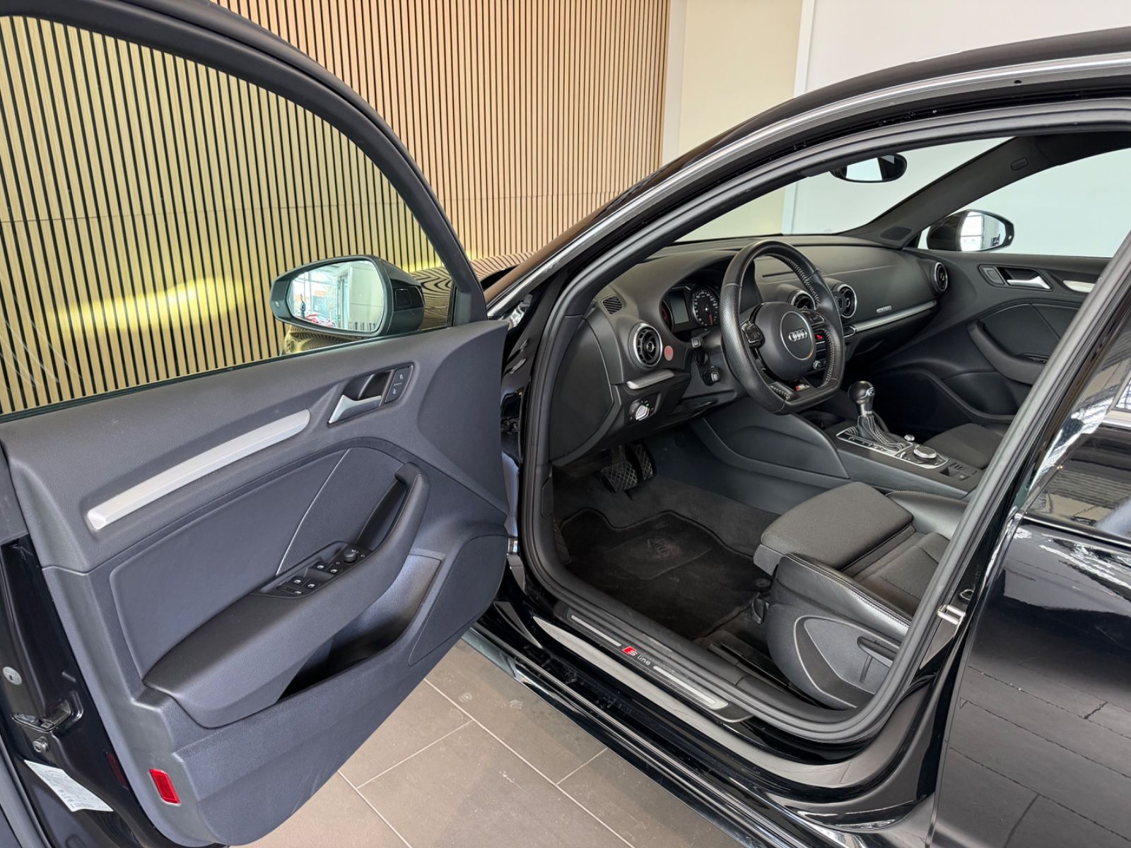 Audi A3 S-LINE/QUATTRO/ACC/SOUND/TOTWINKEL/SPURASSIST foto 9