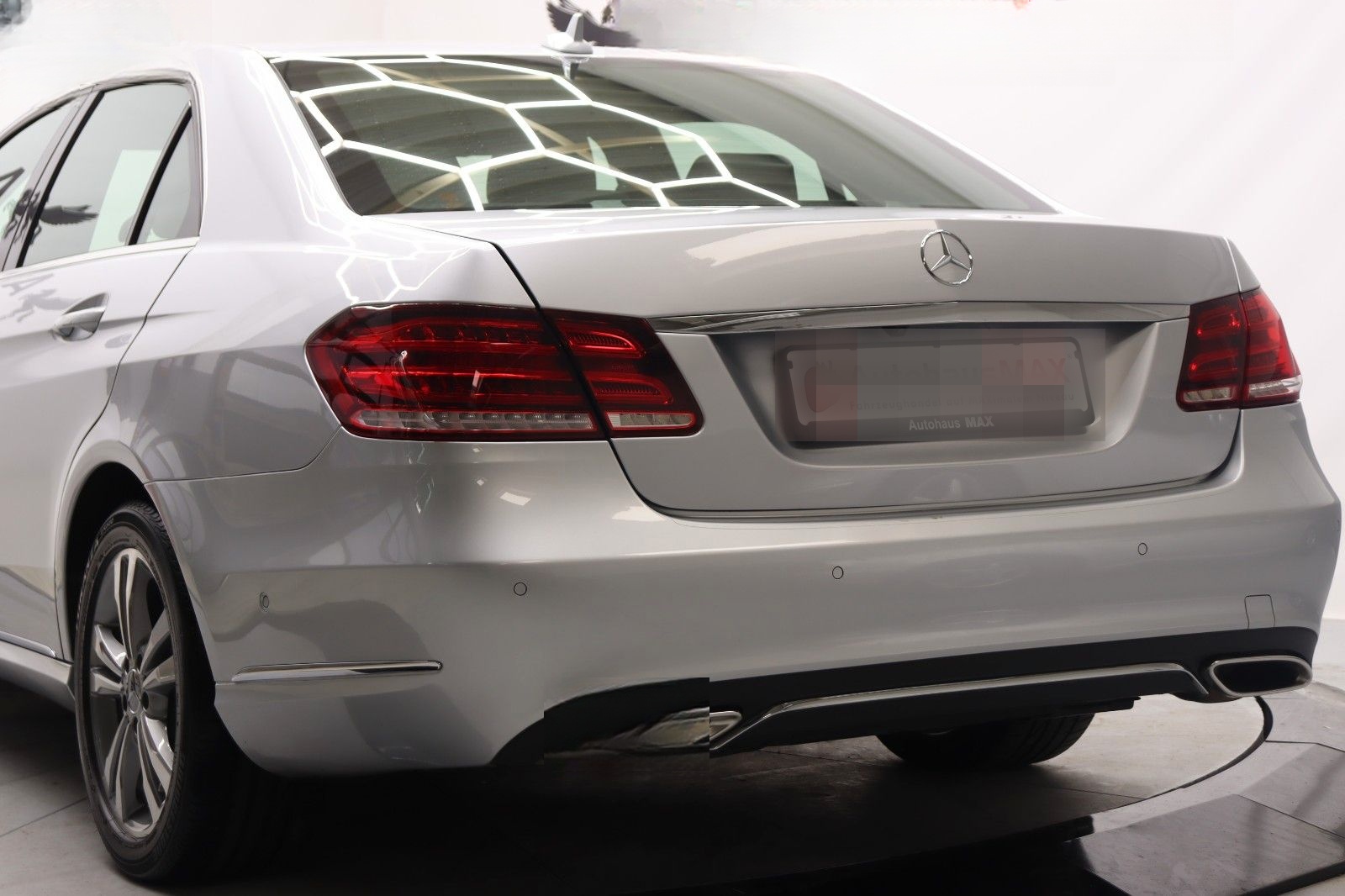 Mercedes-Benz E 200 BlueTec~LED High Int.~SZH~Memory~Navi~Temp foto 11