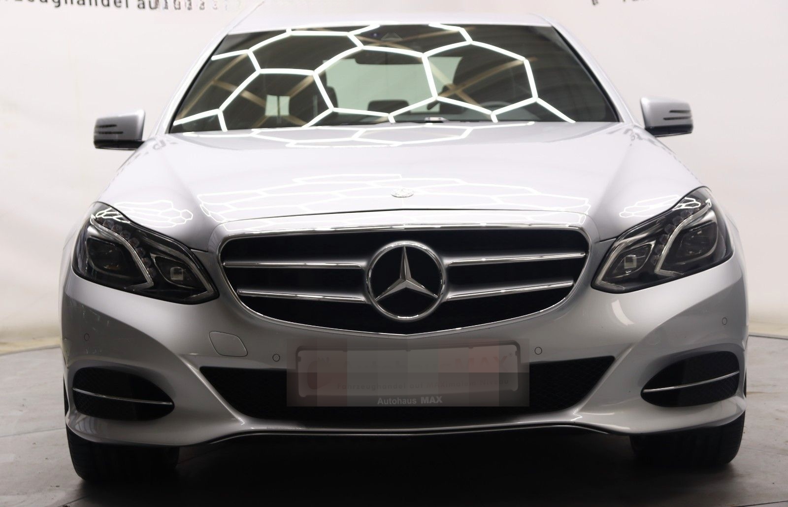 Mercedes-Benz E 200 BlueTec~LED High Int.~SZH~Memory~Navi~Temp foto 5