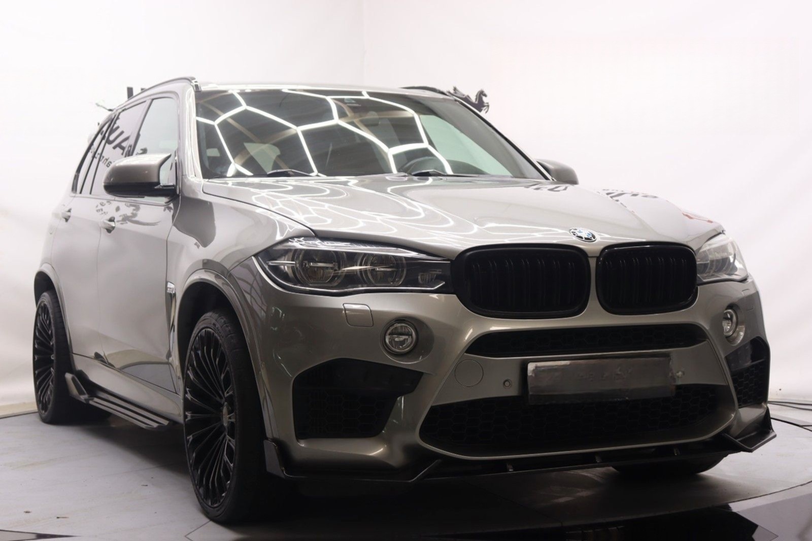 BMW X5 M~HuD~Navi~H/K~SZBL~4SZH~4Zonen~Memory~Shadow foto 3