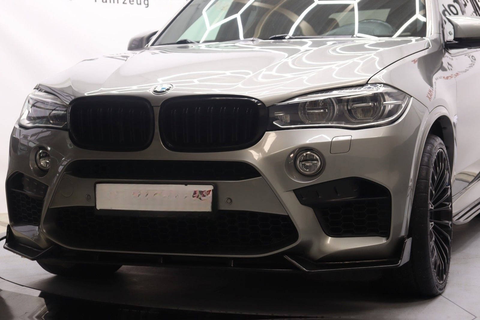 BMW X5 M~HuD~Navi~H/K~SZBL~4SZH~4Zonen~Memory~Shadow foto 7