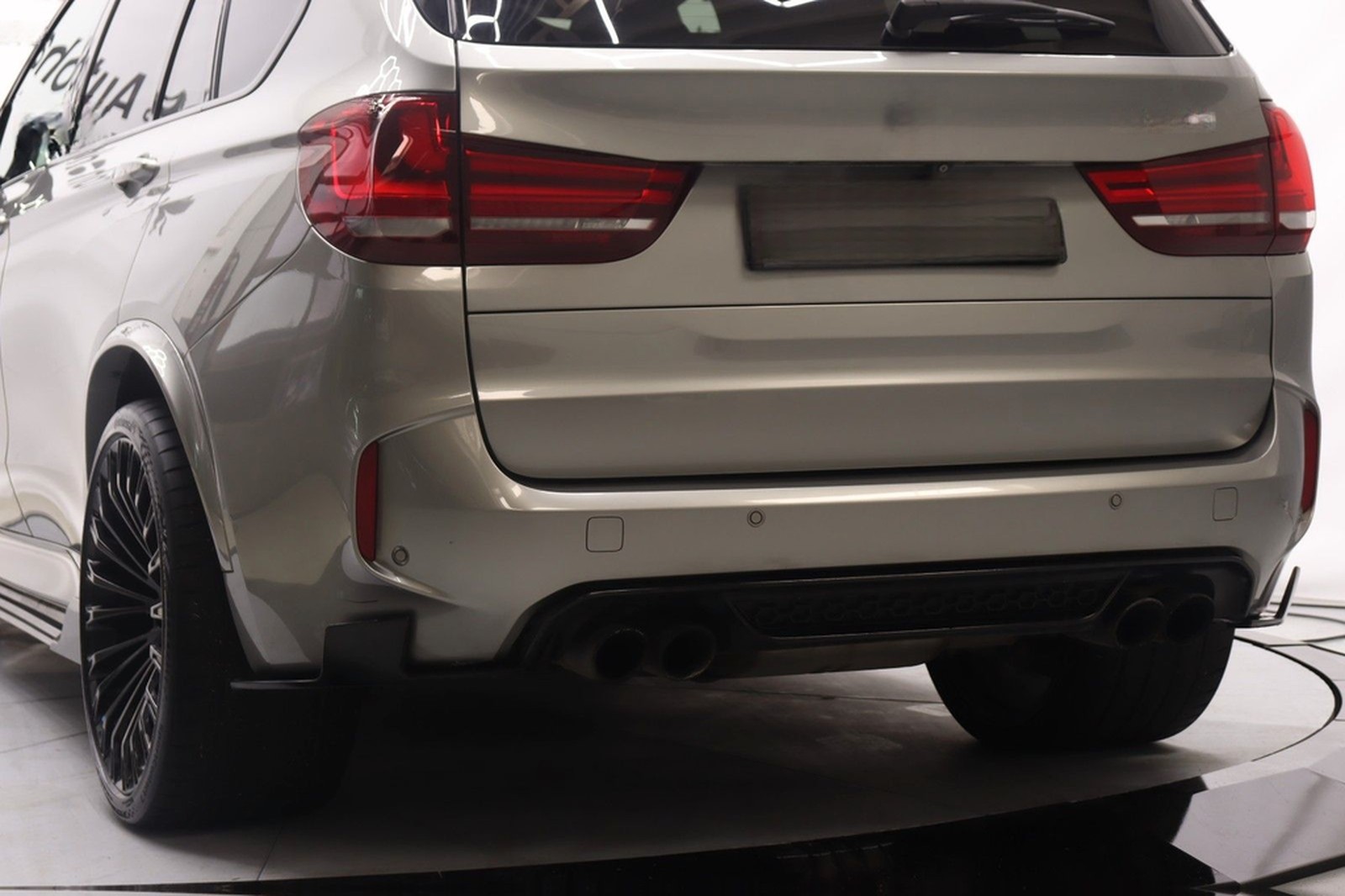 BMW X5 M~HuD~Navi~H/K~SZBL~4SZH~4Zonen~Memory~Shadow foto 10