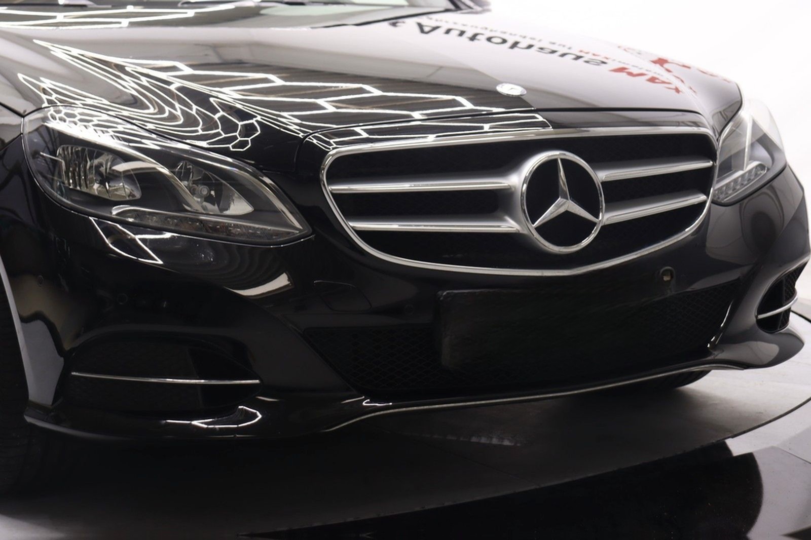 Mercedes-Benz E 200 CGI BlueEfficiency Avantgarde~SZH~Kam~StHz foto 10