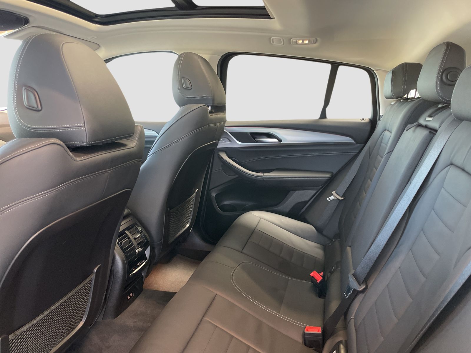 BMW X4 xDrive20d Standheizung AHK LiveCockpitProf foto 10