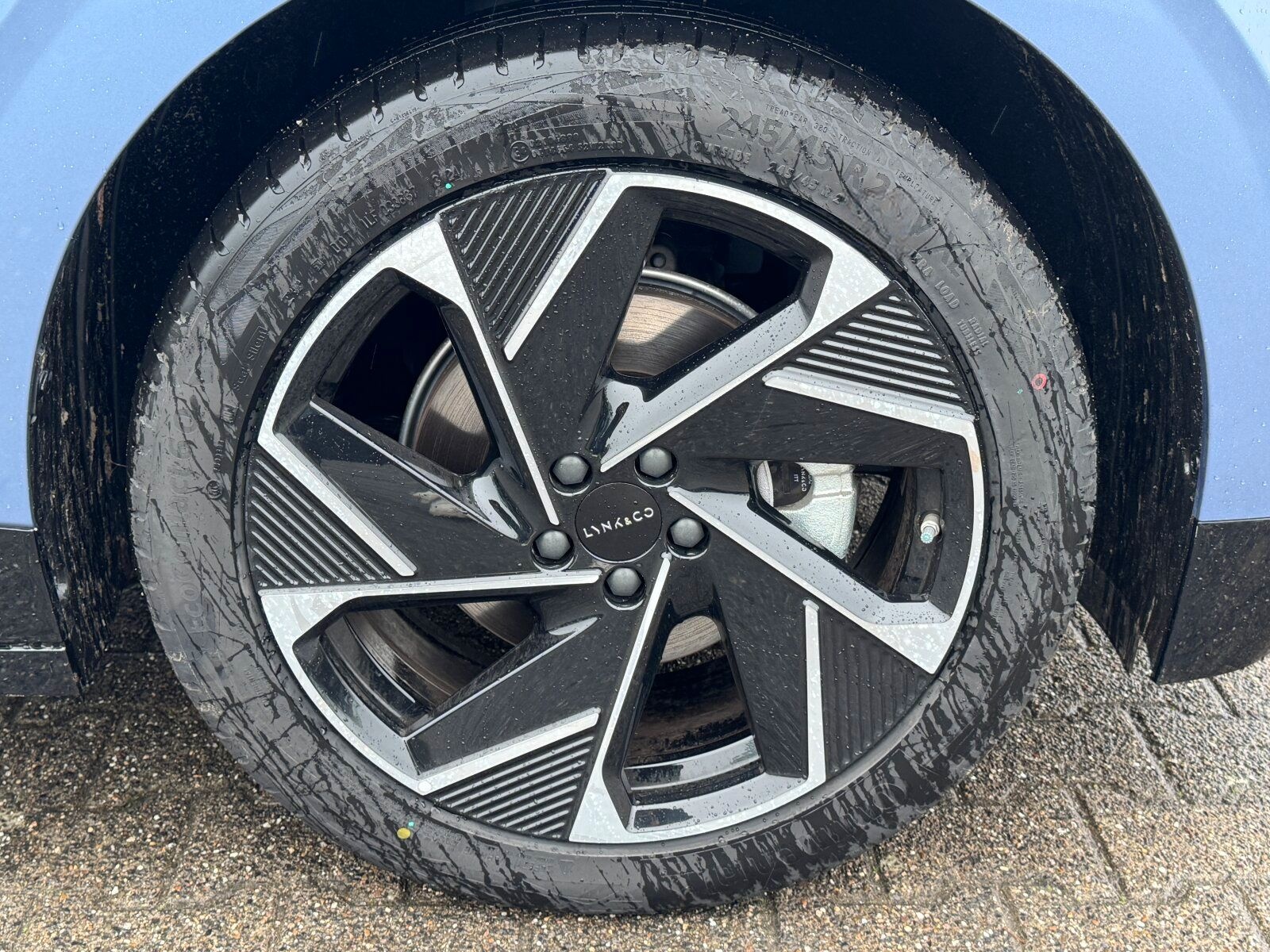 Lynk&Co 02 More 66kWh foto 11