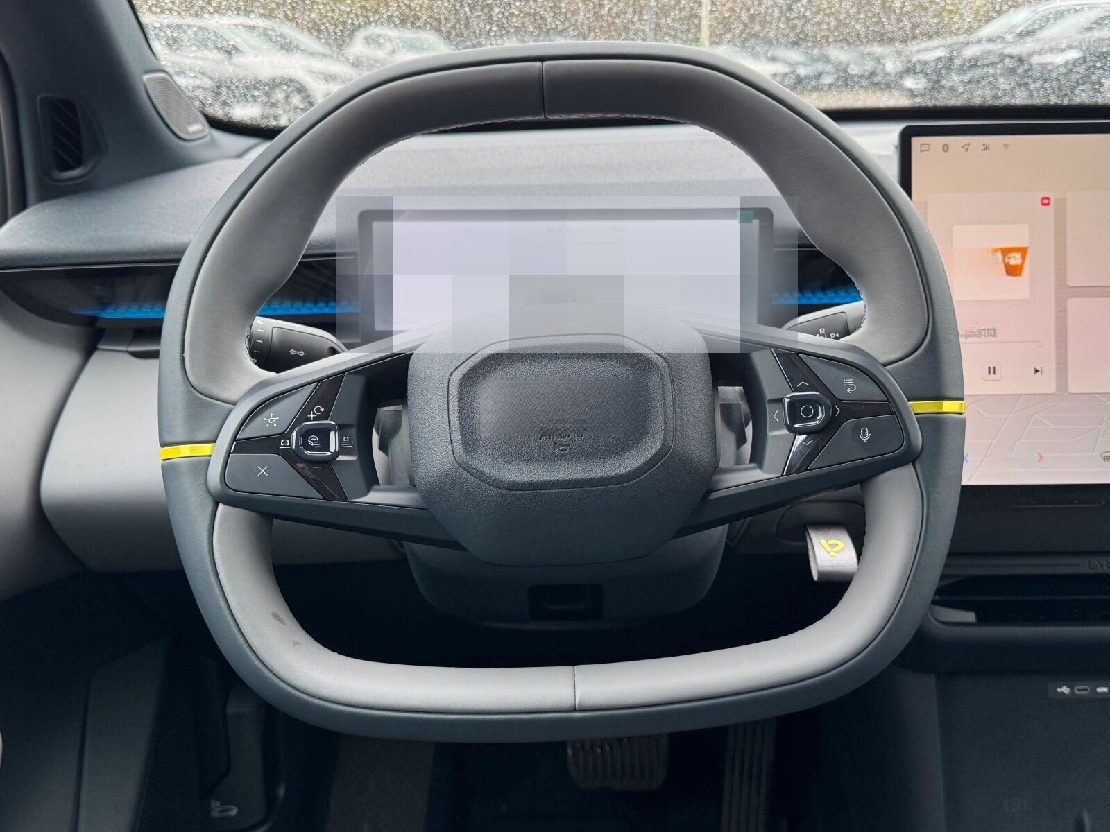 Lynk&Co 02 More 66kWh foto 15