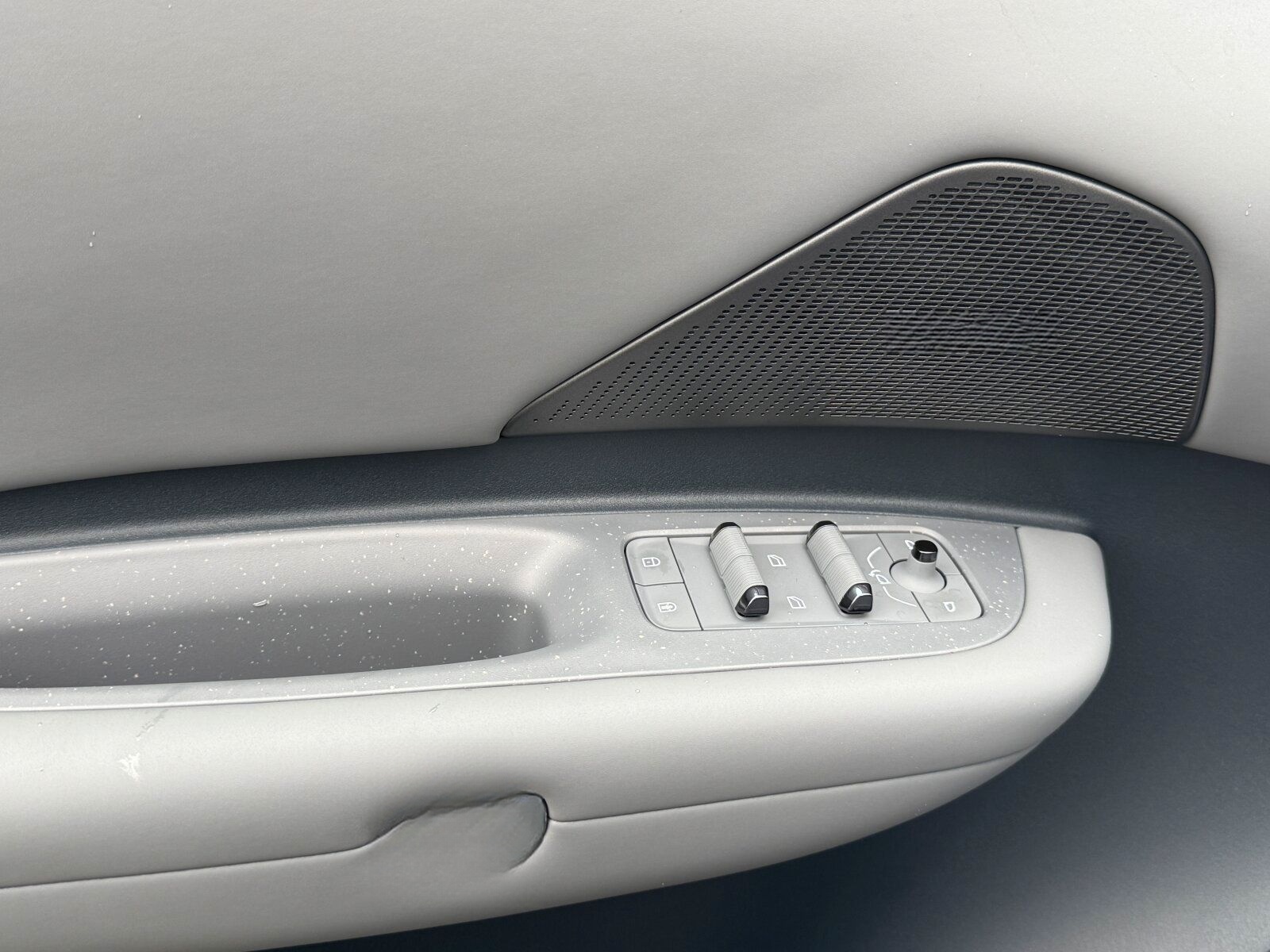 Lynk&Co 02 More 66kWh foto 16