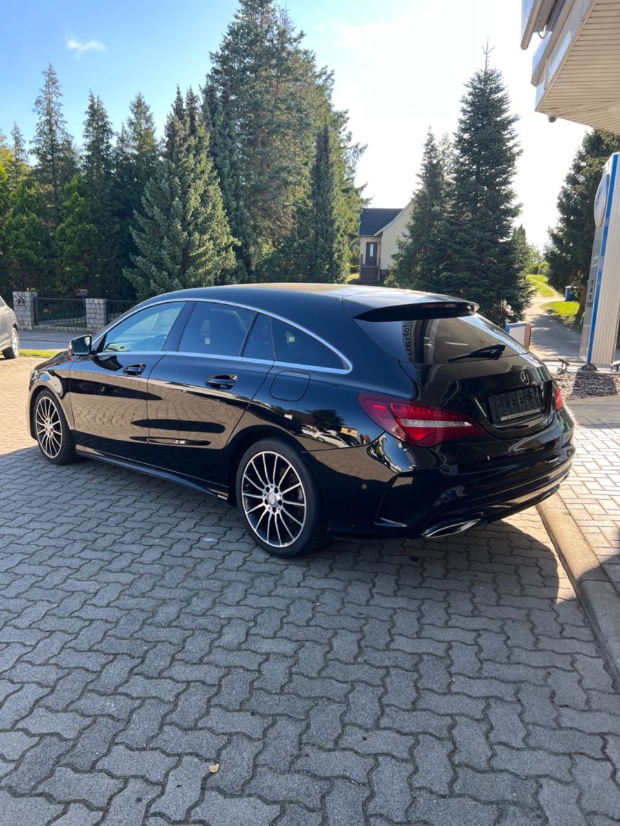 Mercedes-Benz CLA 220 CLA -Klasse Shooting Brake foto 3
