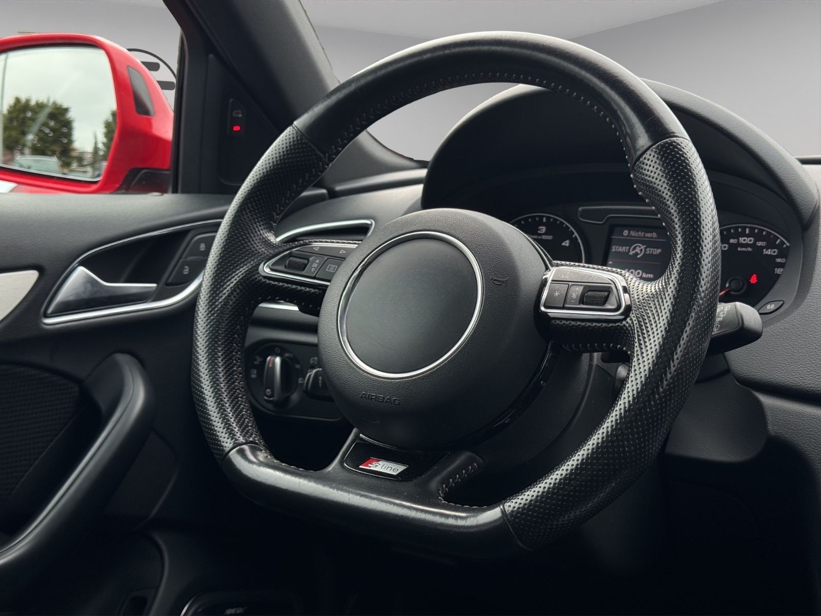 Audi Q3 2x S-Line quattro*Pano*LED*BOSE*AHK*Side*Lane foto 12