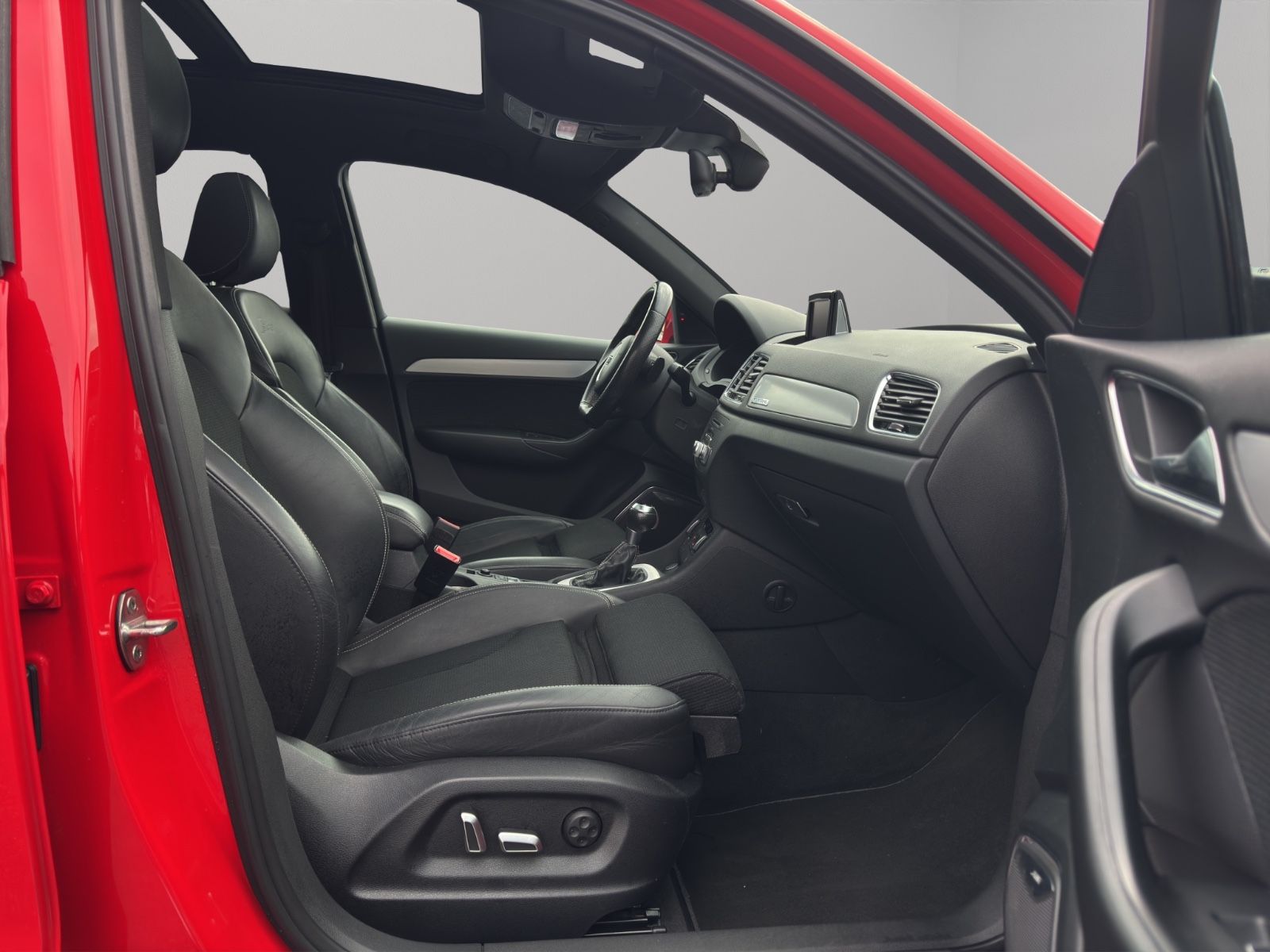 Audi Q3 2x S-Line quattro*Pano*LED*BOSE*AHK*Side*Lane foto 15