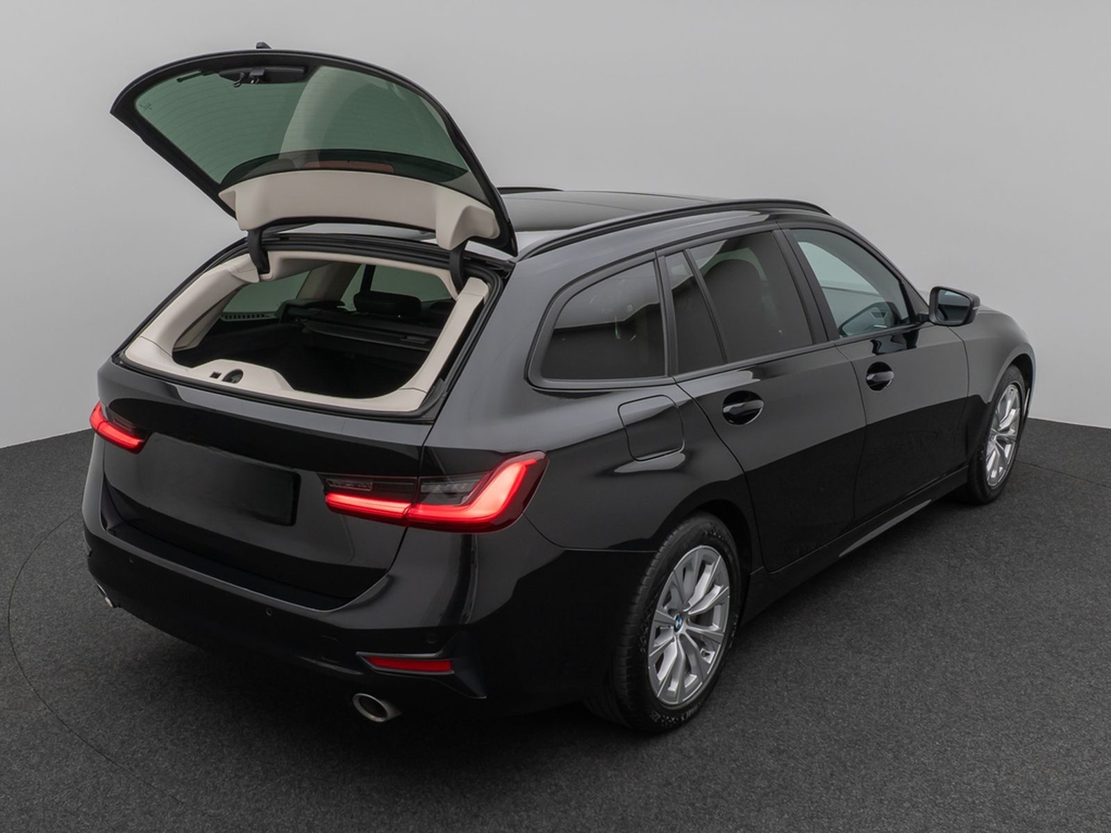 BMW 330i Panorama Komfort Leder Sportsitz Stop&Go foto 14