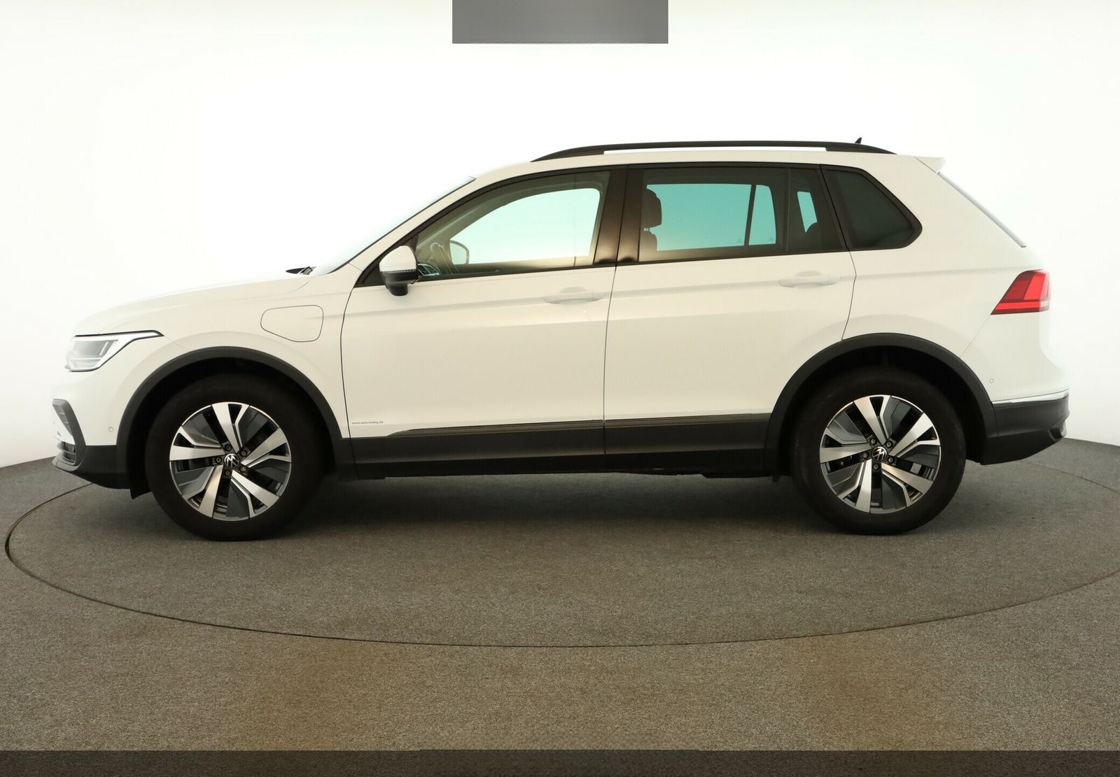 Volkswagen Tiguan 1.4 TSI Life eHybrid #AHK#18Z#Virtual#LED foto 2