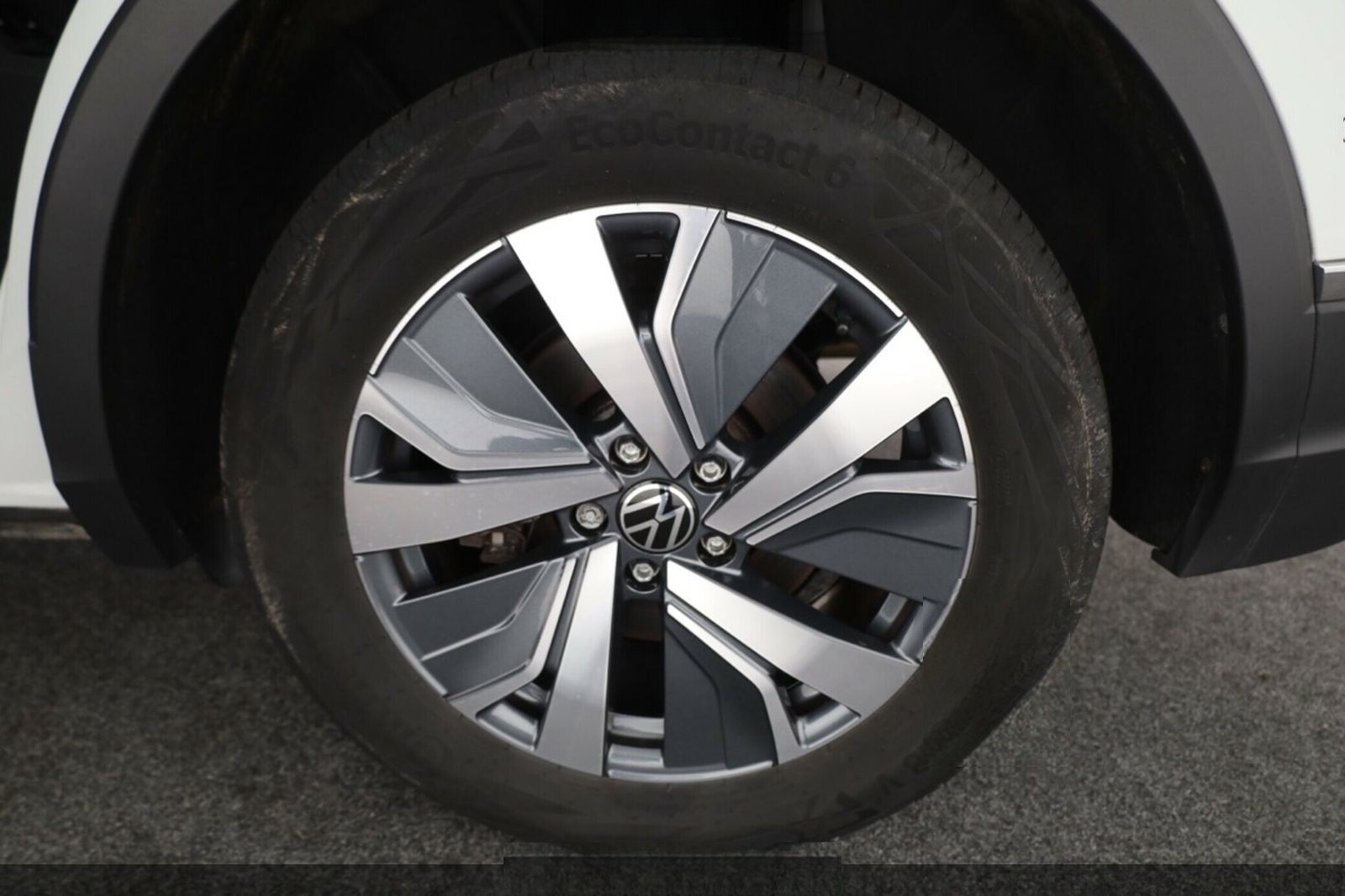 Volkswagen Tiguan 1.4 TSI Life eHybrid #AHK#18Z#Virtual#LED foto 15