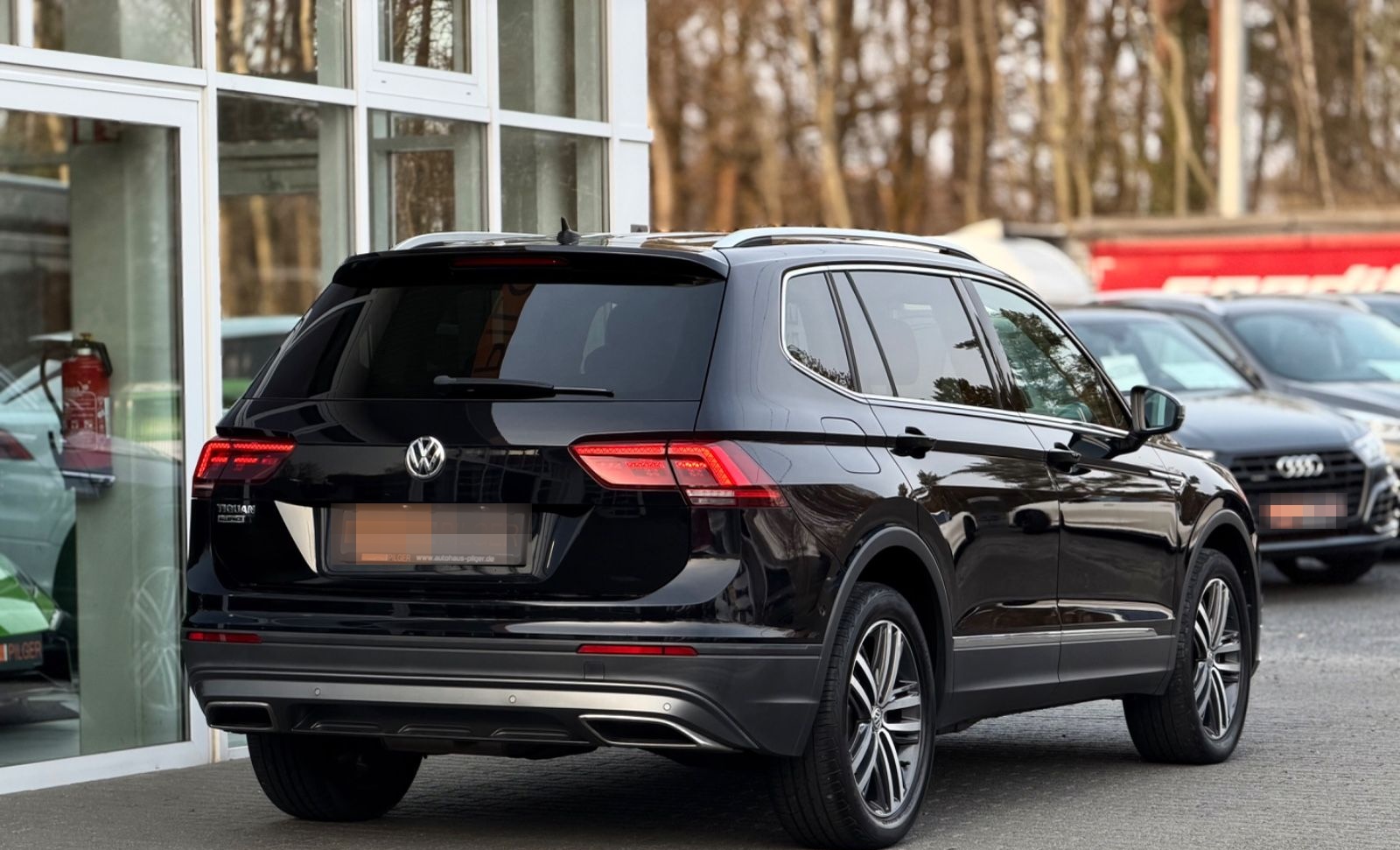 Volkswagen Tiguan Allspace Comfortline 7-Sitzer*Kam*Ahk*Shz foto 4