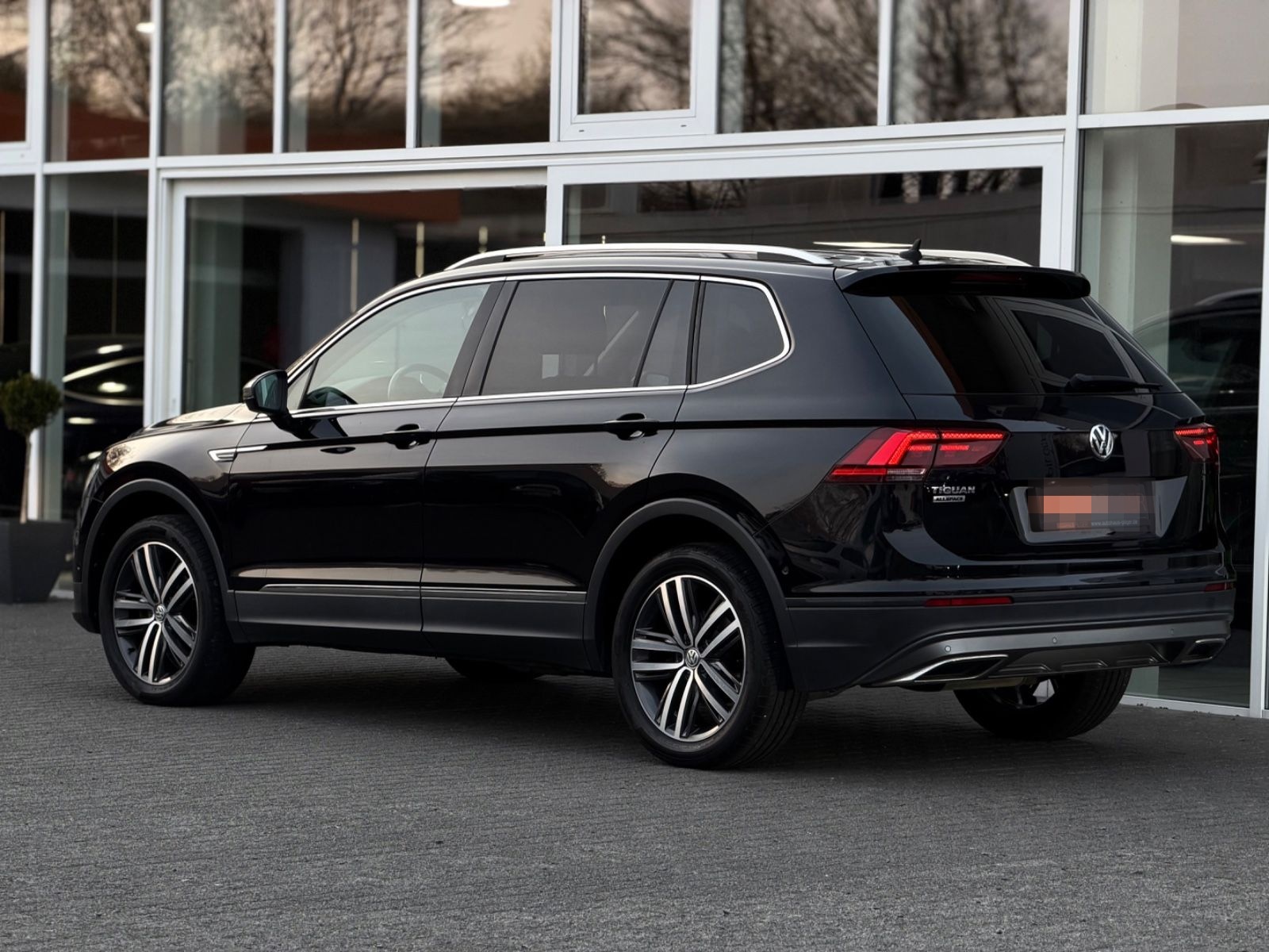 Volkswagen Tiguan Allspace Comfortline 7-Sitzer*Kam*Ahk*Shz foto 6