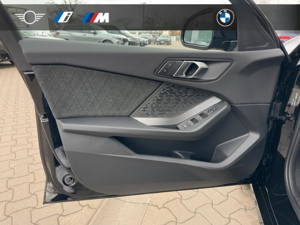 BMW 120 Park-Assistent LED Klimaautomatik foto 16