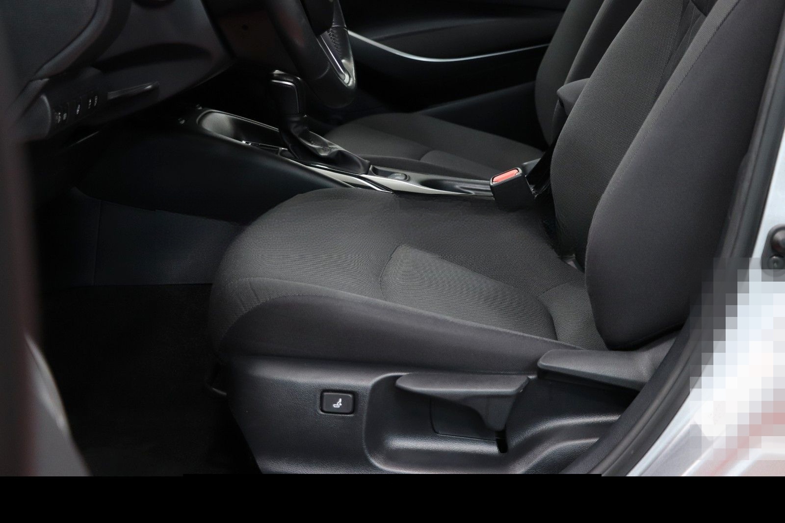 Toyota Corolla Hybrid foto 7