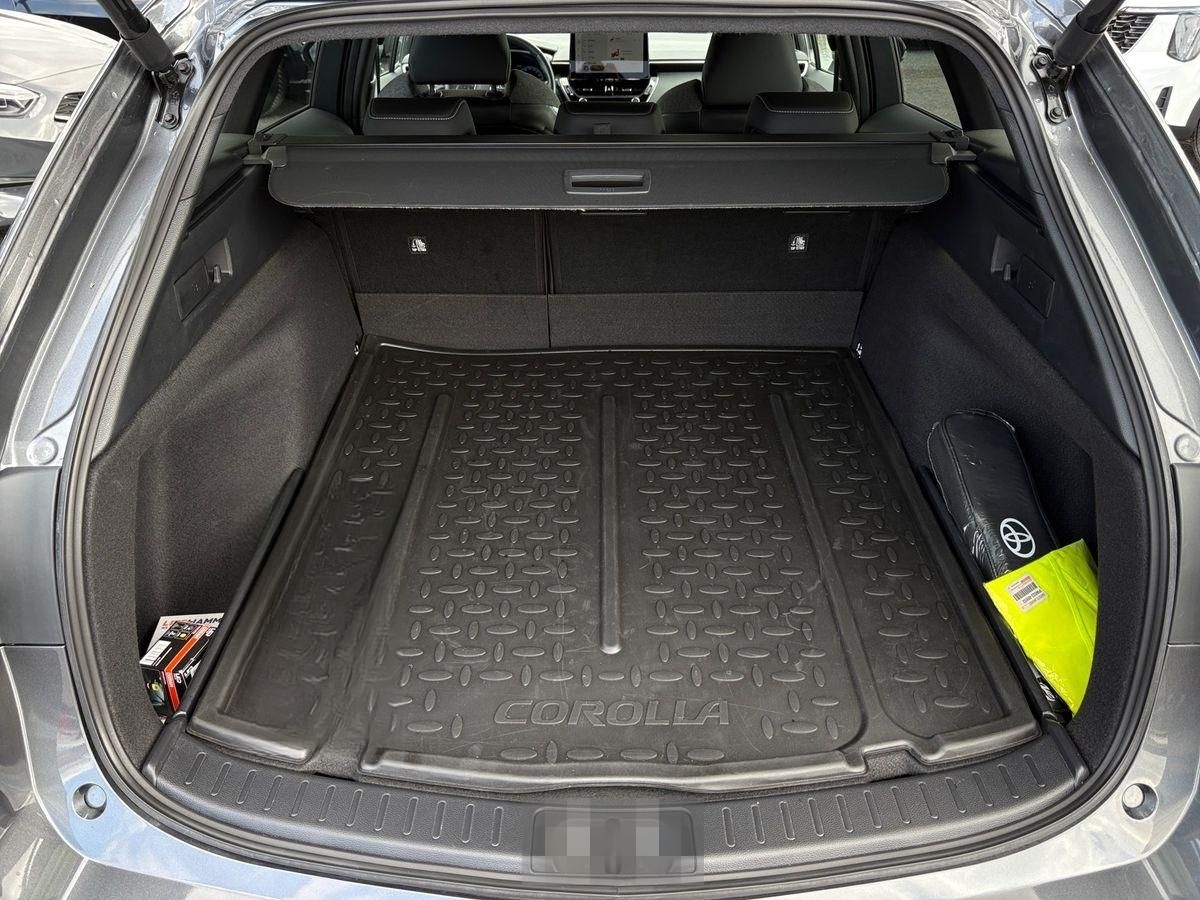 Toyota Corolla Touring Sports 1.8 Hybrid Team D+Technik foto 13