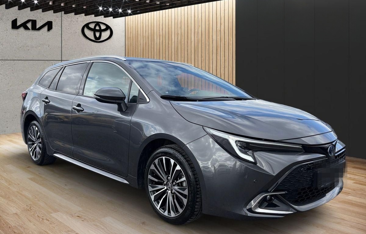 Toyota Corolla Touring Sports 1.8 Hybrid Team D+Technik foto 3