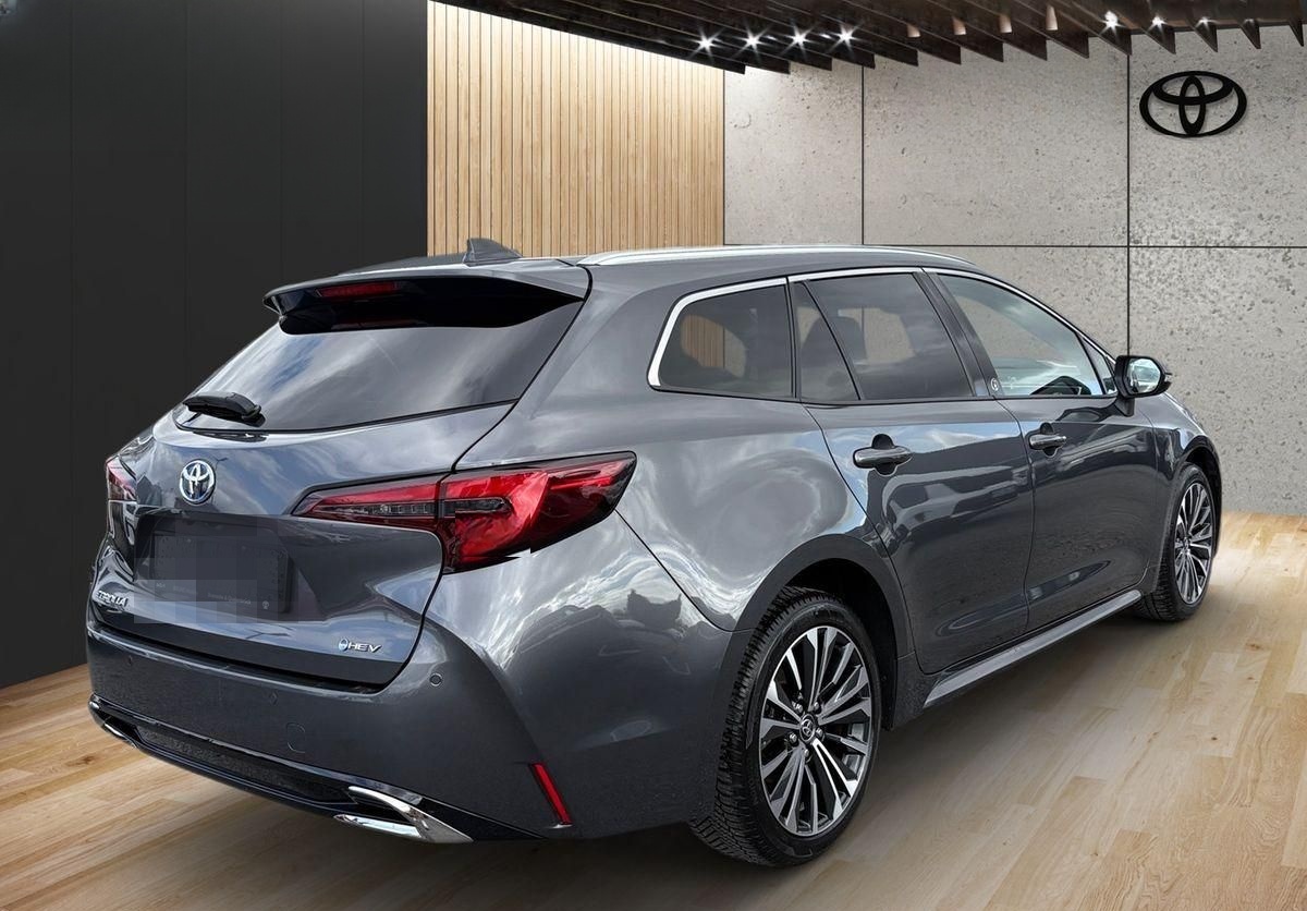 Toyota Corolla Touring Sports 1.8 Hybrid Team D+Technik foto 4