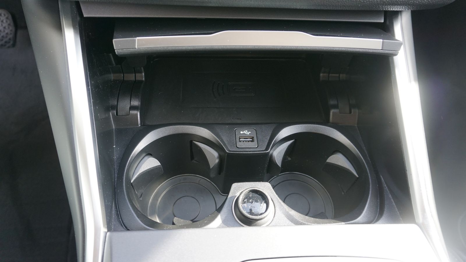 BMW 320d xDrive Touring Head-Up DAB LED RFK Shz foto 24
