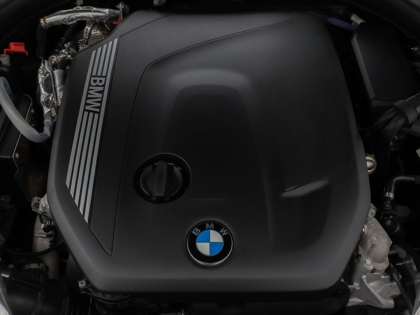 BMW 530d xD M Sport Panorama Kamera HUD HiFi Komfort foto 15