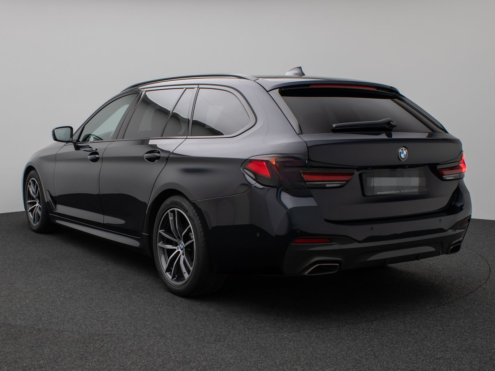 BMW 530d xD M Sport Panorama Kamera HUD HiFi Komfort foto 9