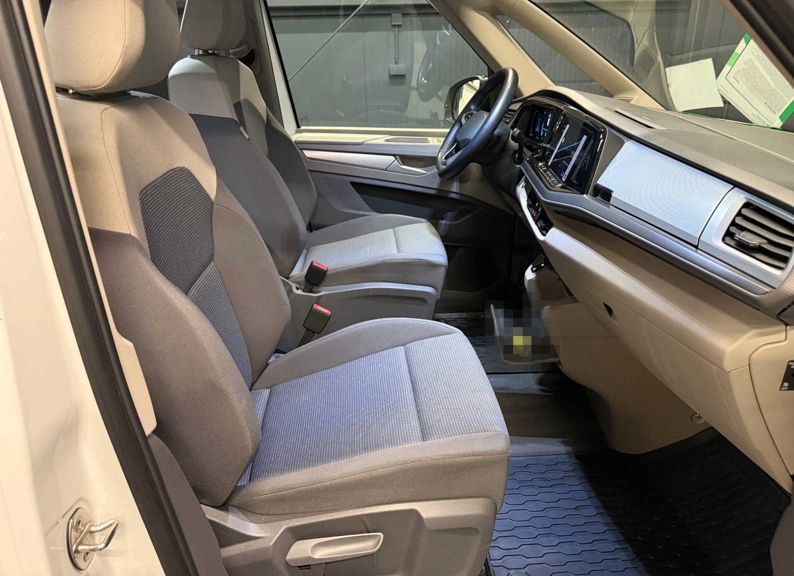 Volkswagen T7 Multivan 2.0 TDI DSG*AHK*KAMERA*NAVI*6-SITZER foto 13