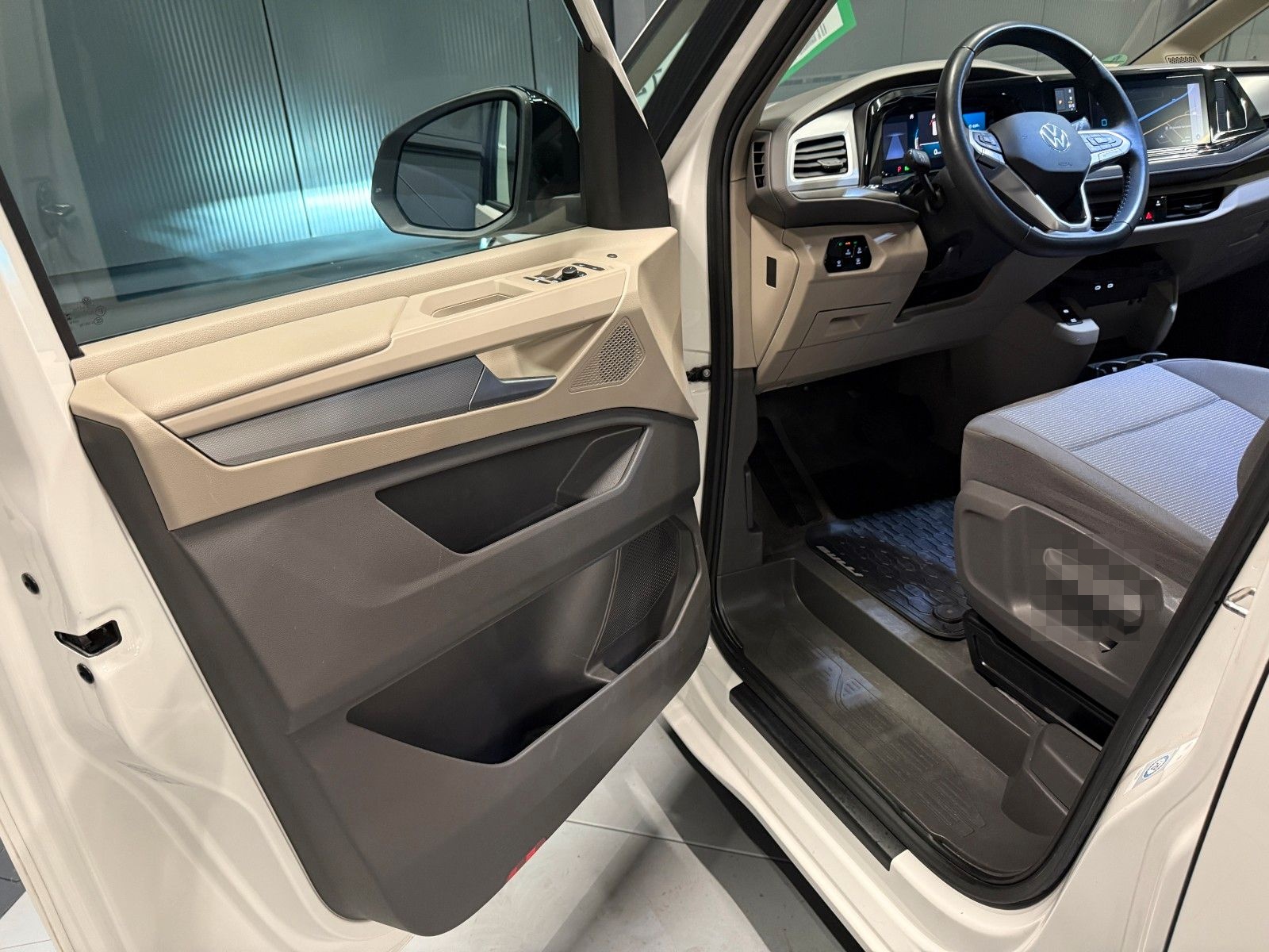 Volkswagen T7 Multivan 2.0 TDI DSG*AHK*KAMERA*NAVI*6-SITZER foto 23