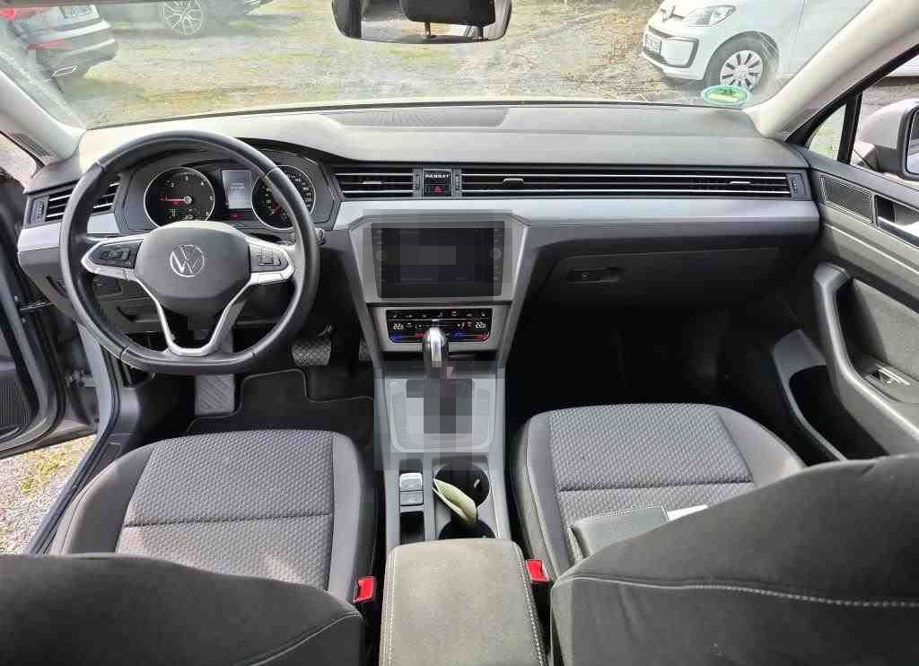 Volkswagen Passat Variant 2.0 TDI DSG CarPlay|ACC|LED|Navi foto 7