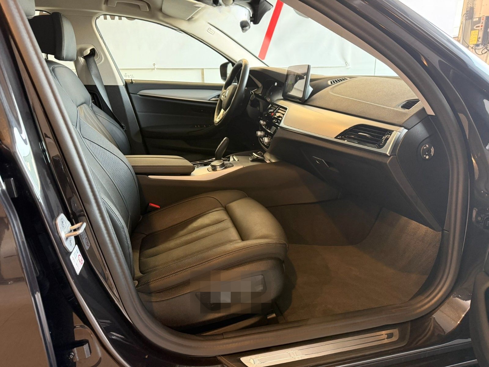 BMW 520 d Mild Hybrid Navi/SHZ/SBL/ACC/LEDER/MASSAGE foto 8