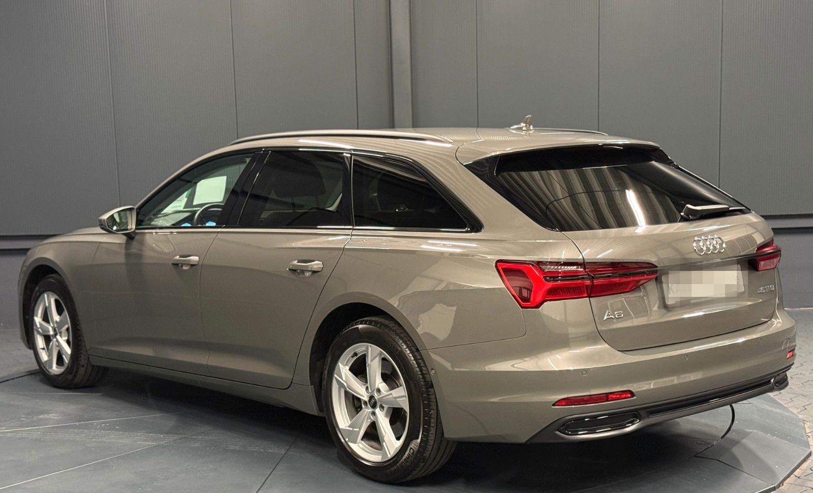 Audi A6 Avant 45 TFSI Sport *LEDER*KAMERA*Optik-Paket foto 2