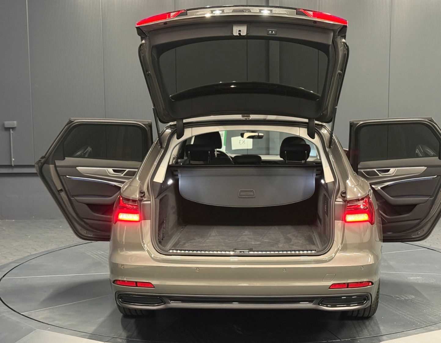 Audi A6 Avant 45 TFSI Sport *LEDER*KAMERA*Optik-Paket foto 7