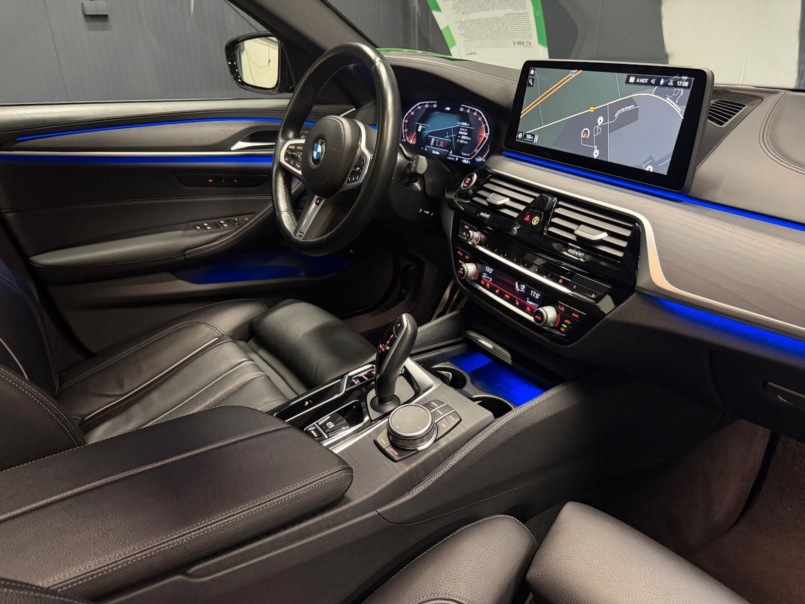 BMW 540d Touring xDrive M-Sport*20Zoll*PANORAMA*HUD* foto 13