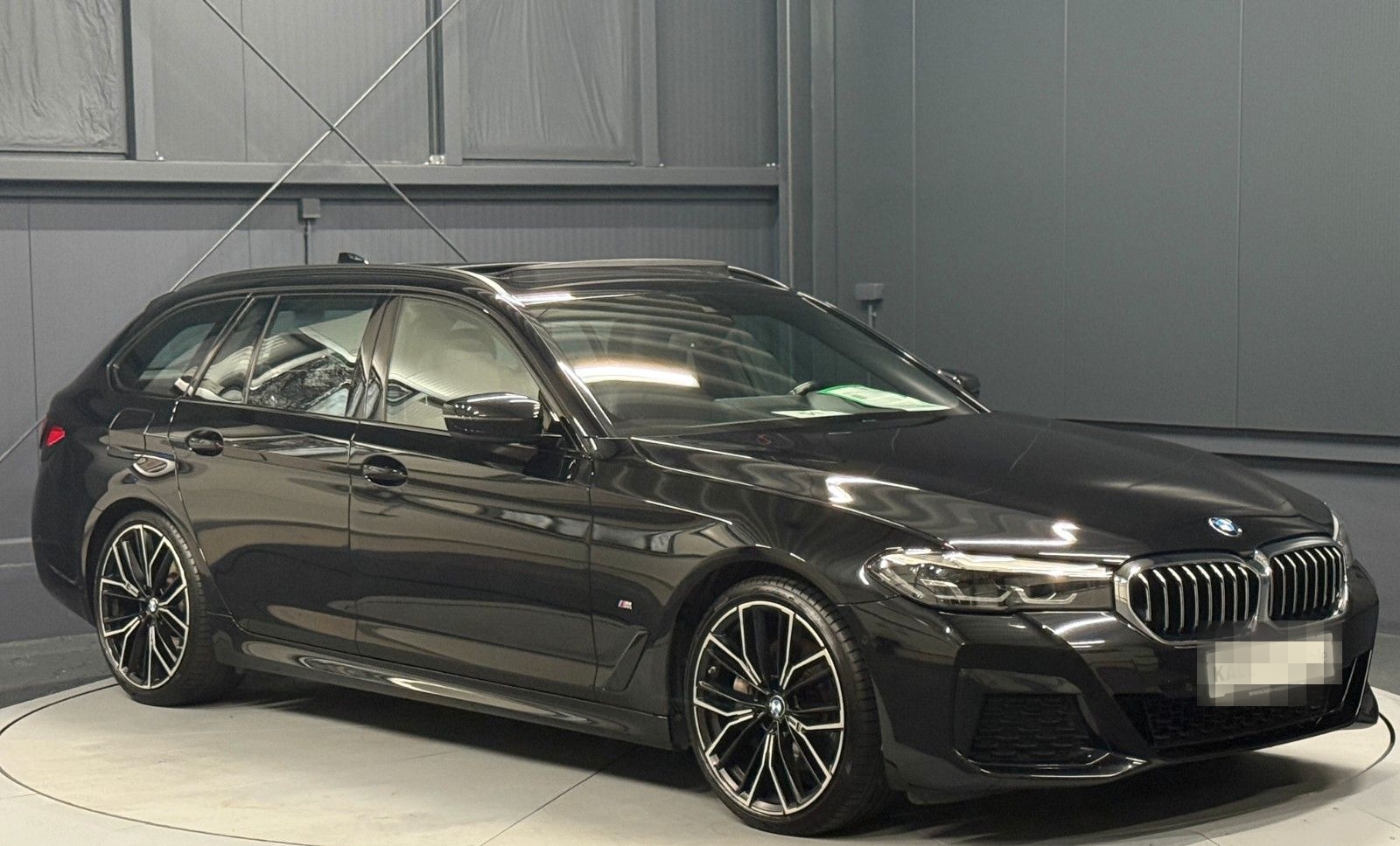 BMW 540d Touring xDrive M-Sport*20Zoll*PANORAMA*HUD* foto 10