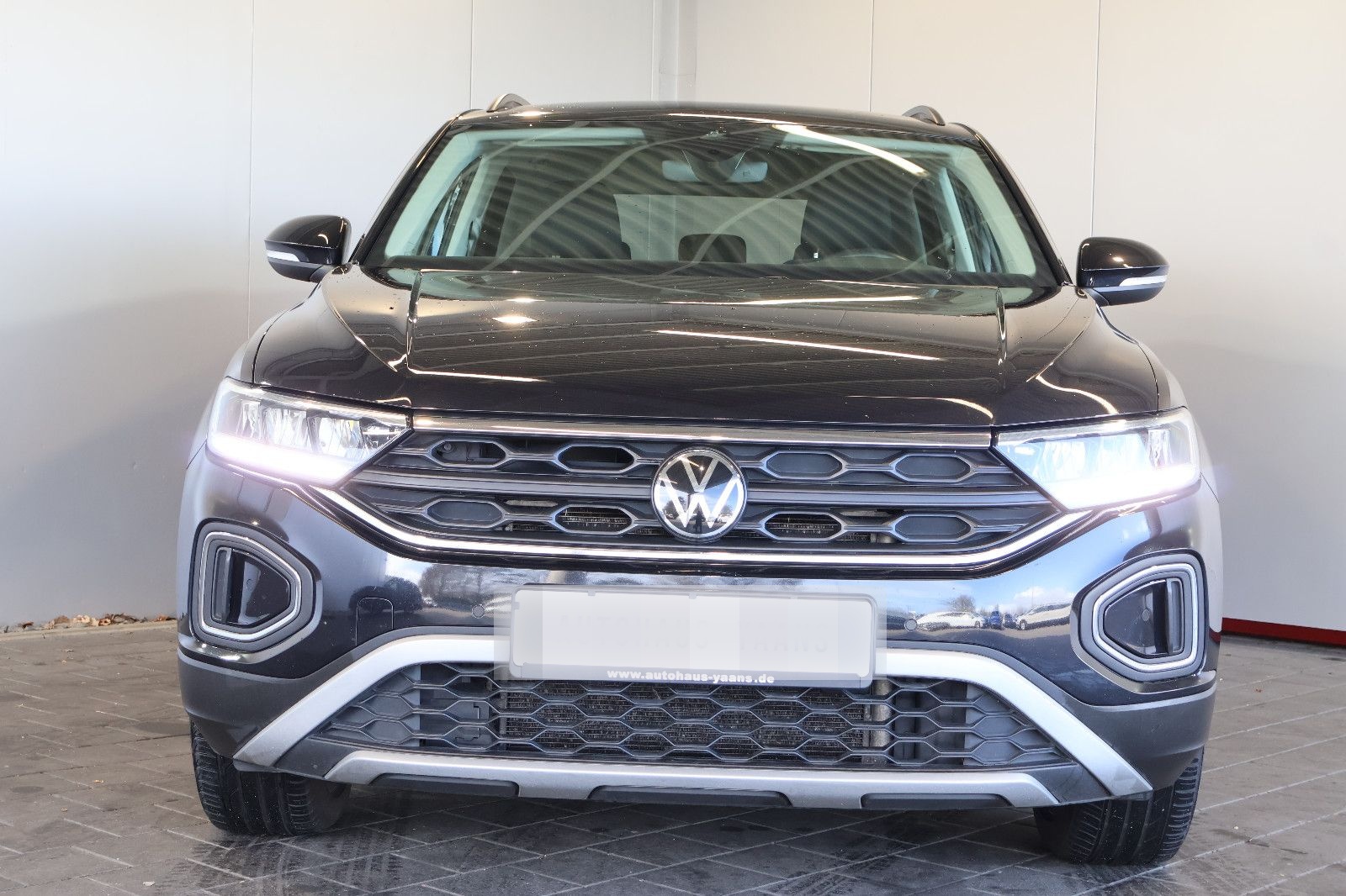 Volkswagen T-Roc 2.0 TDI Life AID+ACC+KAM+LED+CARPLAY+18" foto 2