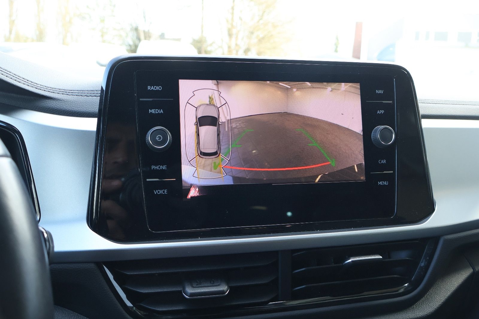 Volkswagen T-Roc 2.0 TDI Life AID+ACC+KAM+LED+CARPLAY+18" foto 9