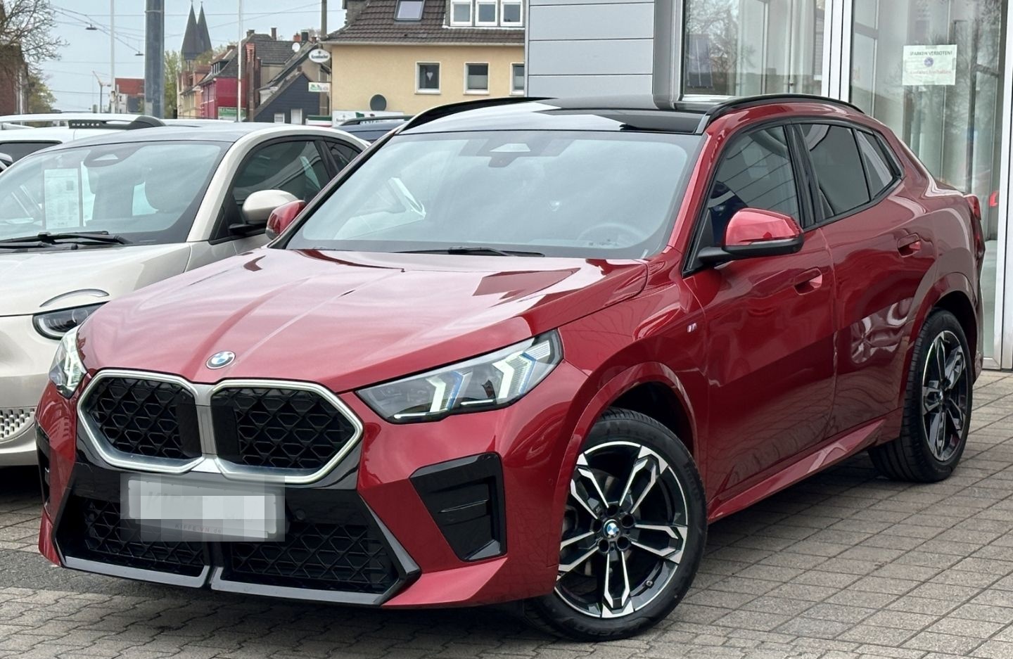 BMW X2 xDrive20d M SPORT M SITZE PANO ICONIC 360 DA+ foto 3
