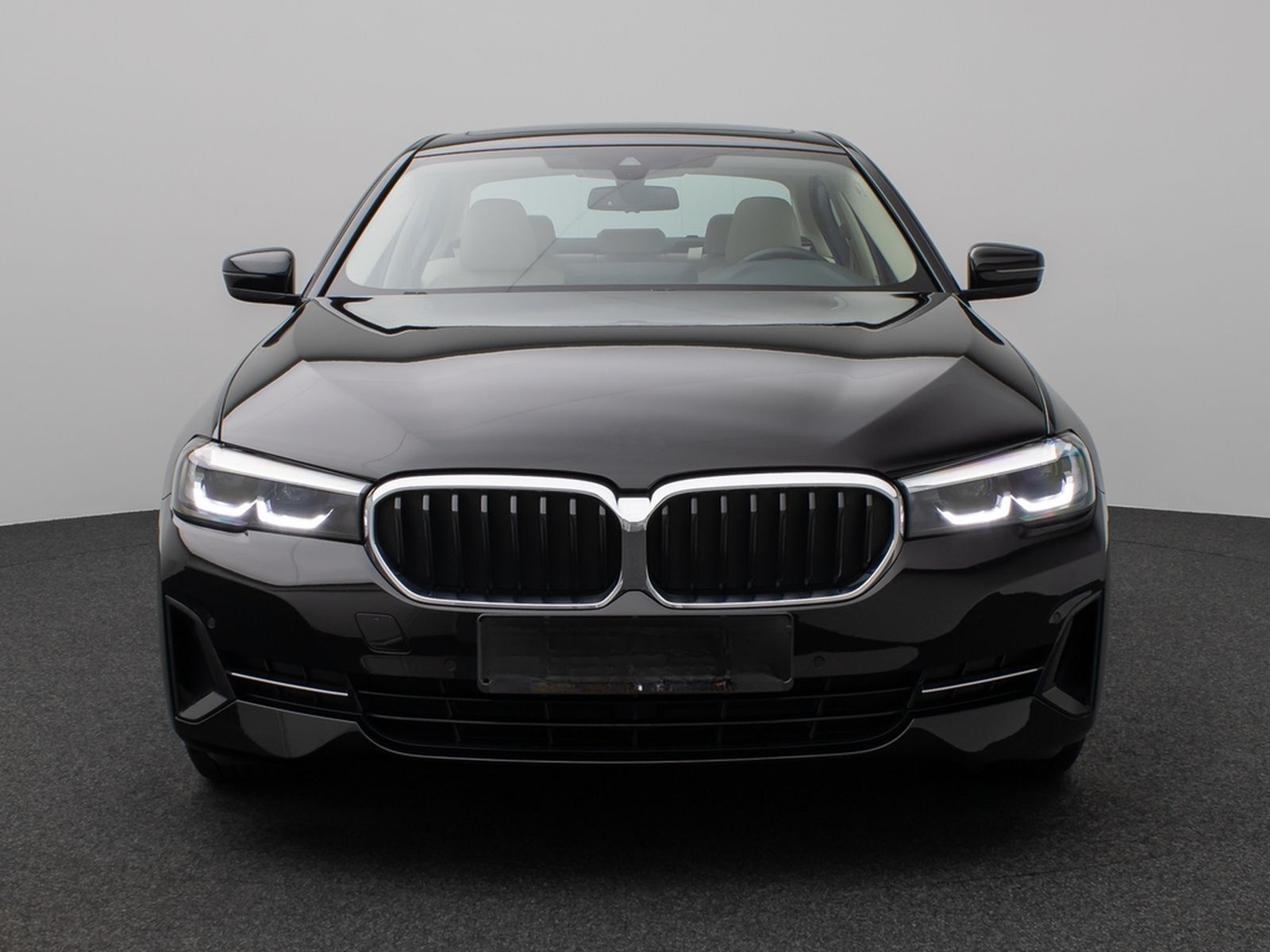 BMW 530i Kamera Glasdach DAB Lenkrhzg Klima-4. Alarm foto 2