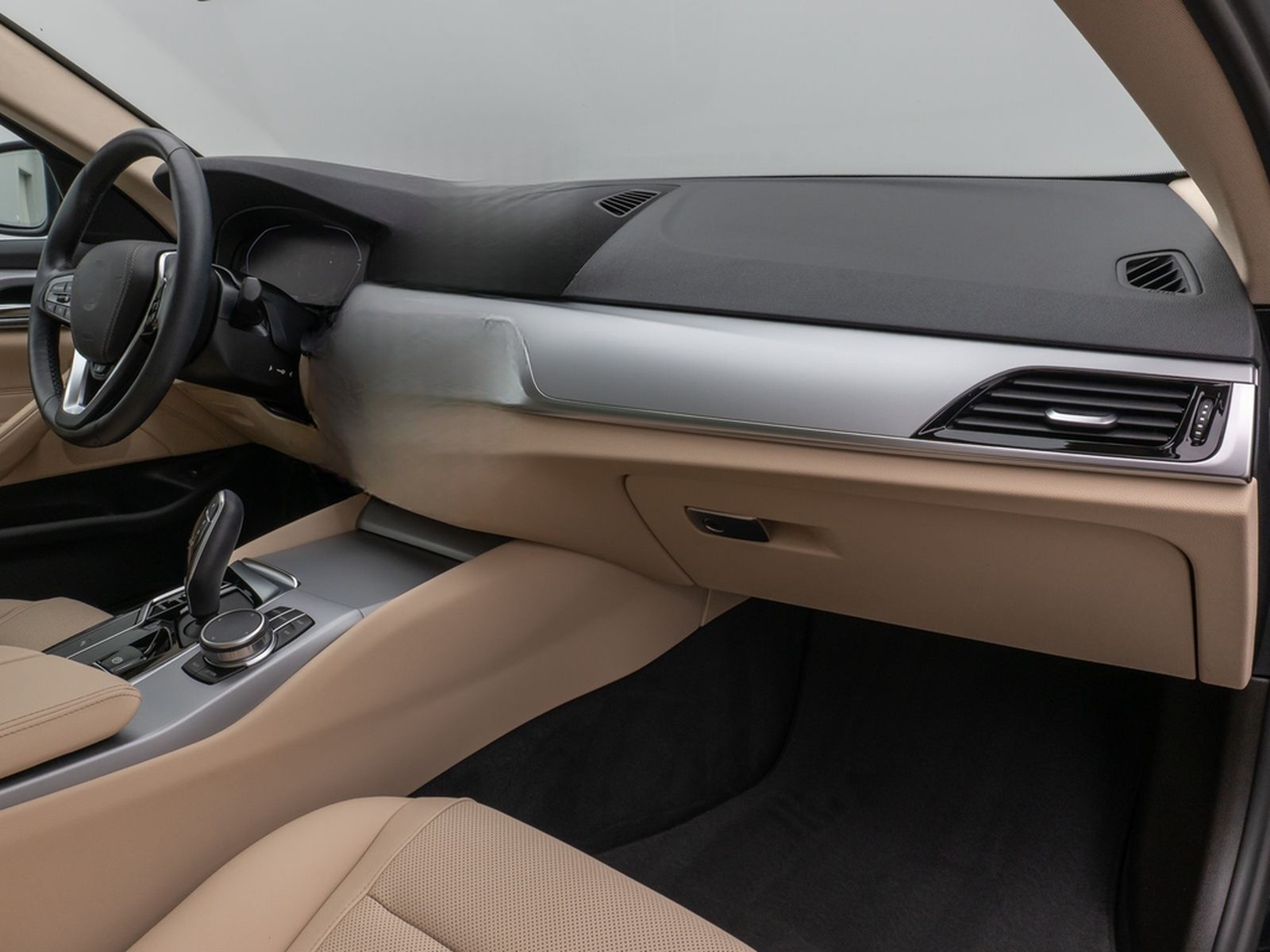 BMW 530i Kamera Glasdach DAB Lenkrhzg Klima-4. Alarm foto 23