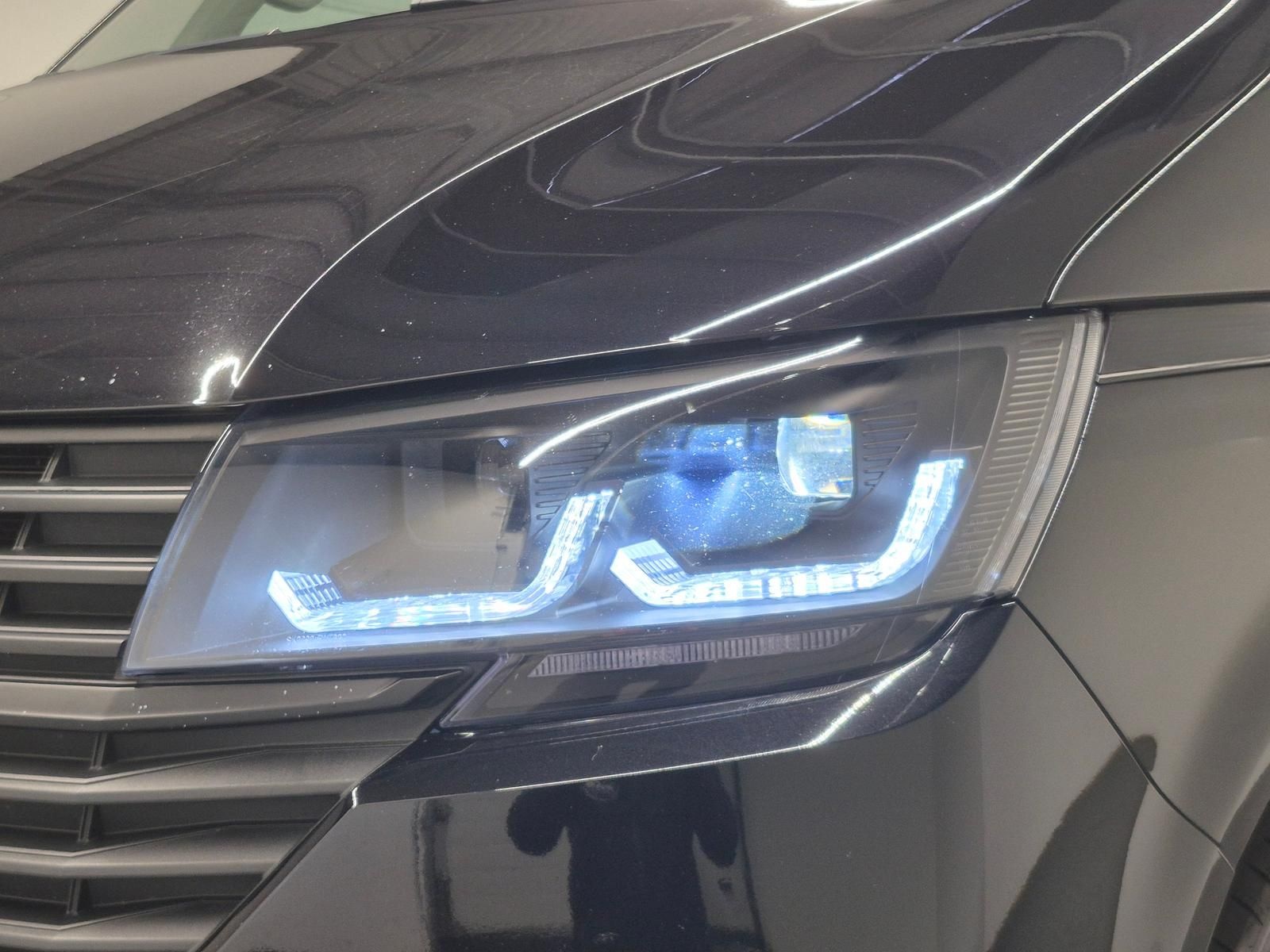 Volkswagen T6.1 Multivan 7-Sitz/LED/Navi/Stdhzg/AHK/SHZ/Kam foto 20