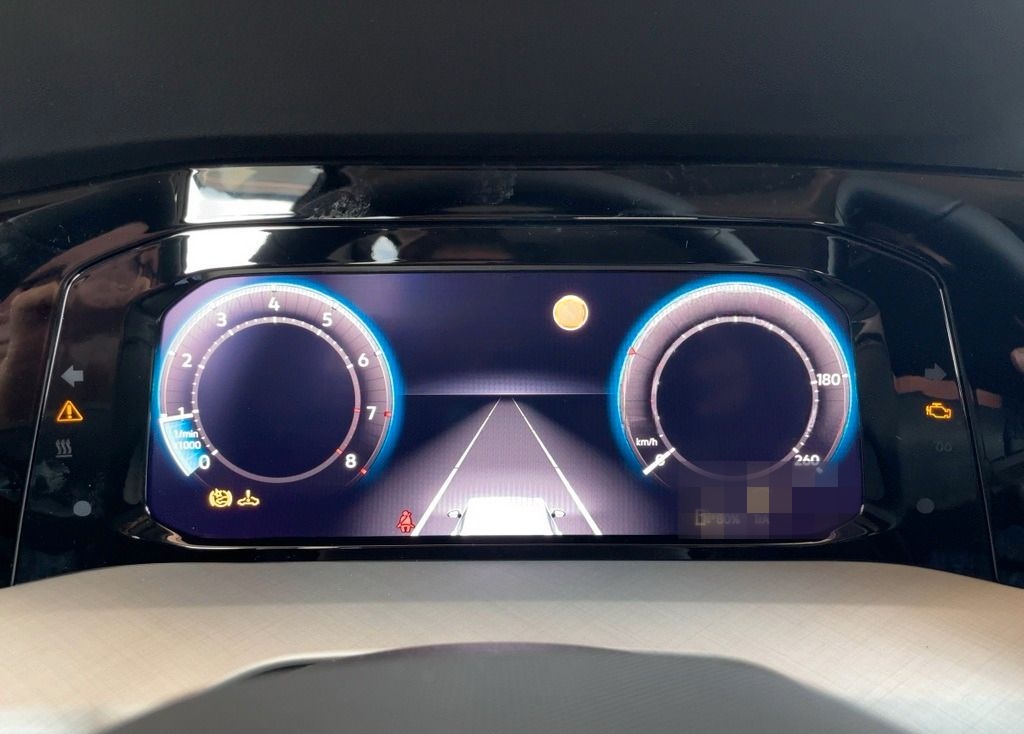 Volkswagen Golf VIII Life 1.5 TSI AHK+ACC+LED+Pano+Climatr. foto 11