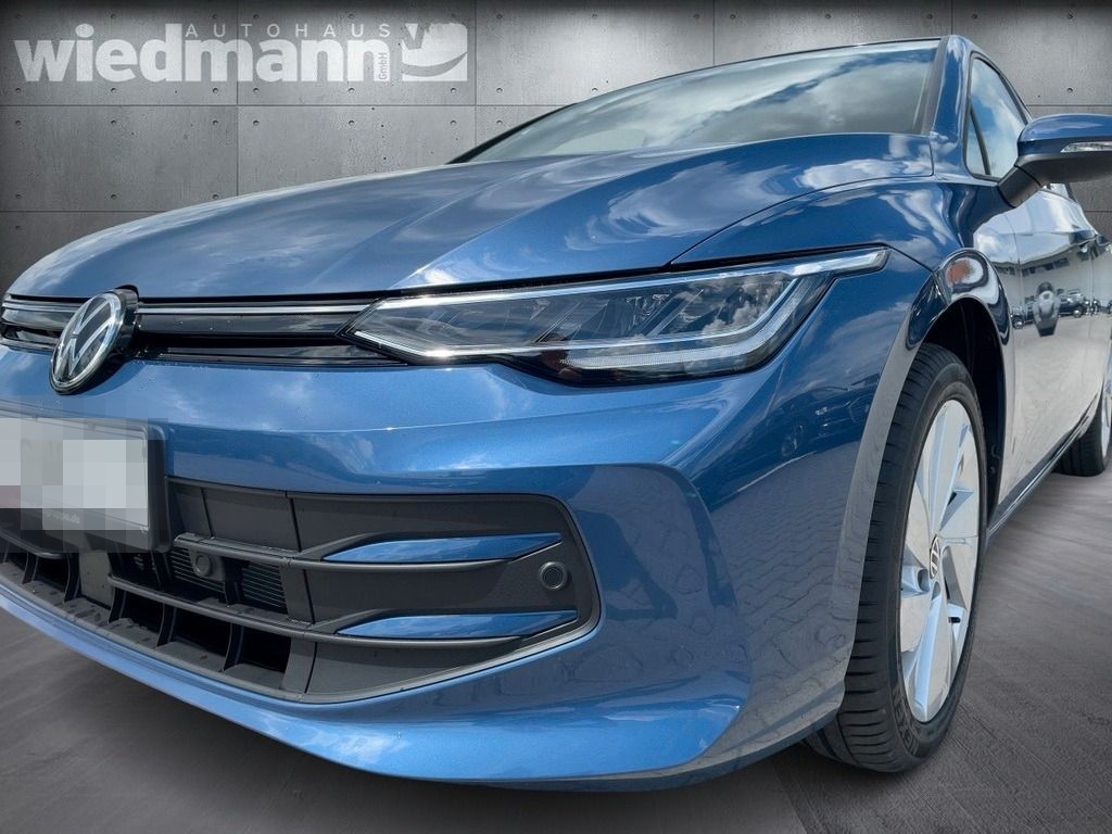 Volkswagen Golf VIII Life 1.5 TSI AHK+ACC+LED+Pano+Climatr. foto 17