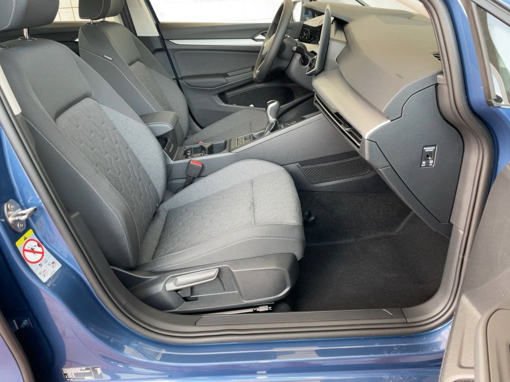 Volkswagen Golf VIII Life 1.5 TSI AHK+ACC+LED+Pano+Climatr. foto 8