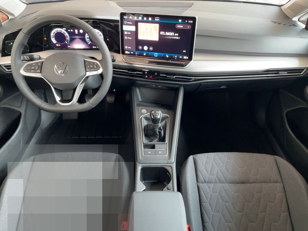 Volkswagen Golf VIII Life 1.5 TSI AHK+ACC+LED+Pano+Climatr. foto 10