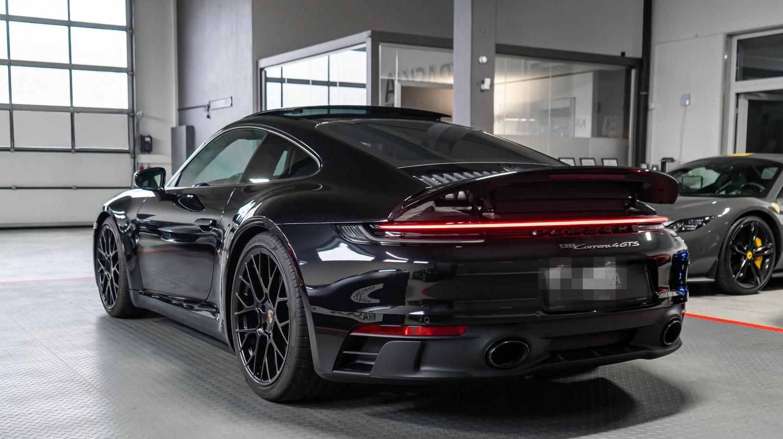 Porsche 911 Carrera 4 GTS BOSE LIFT CHRONO PPF APPROVED foto 12