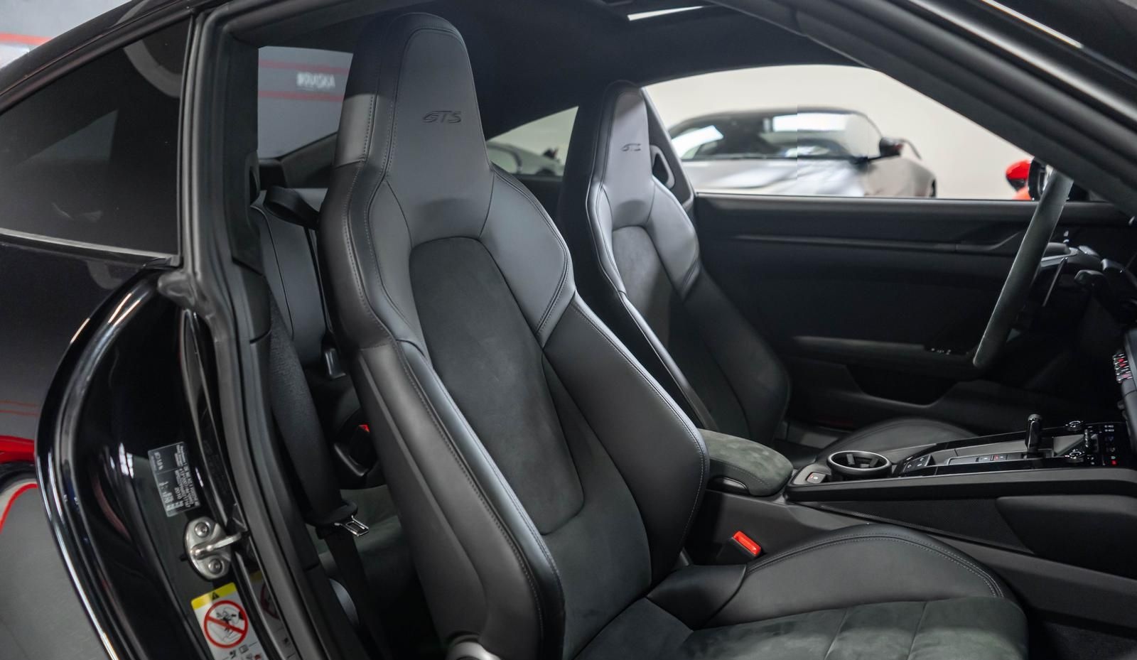 Porsche 911 Carrera 4 GTS BOSE LIFT CHRONO PPF APPROVED foto 19